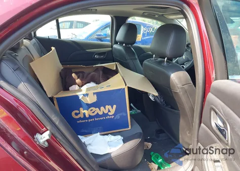 2015 Chevrolet Malibu 1Lt z USA, uszkodzony, nr VIN 1G11C5SL2FF143384